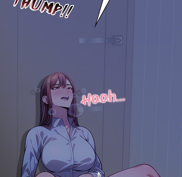 A Housewife's Massage Addiction chapter 11 page 63