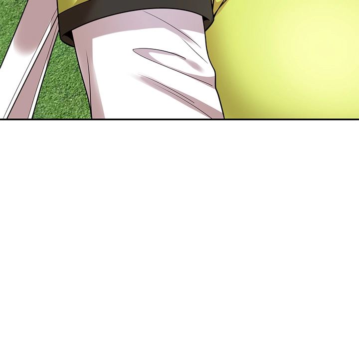 Hottie Hits the Green chapter 1 page 206