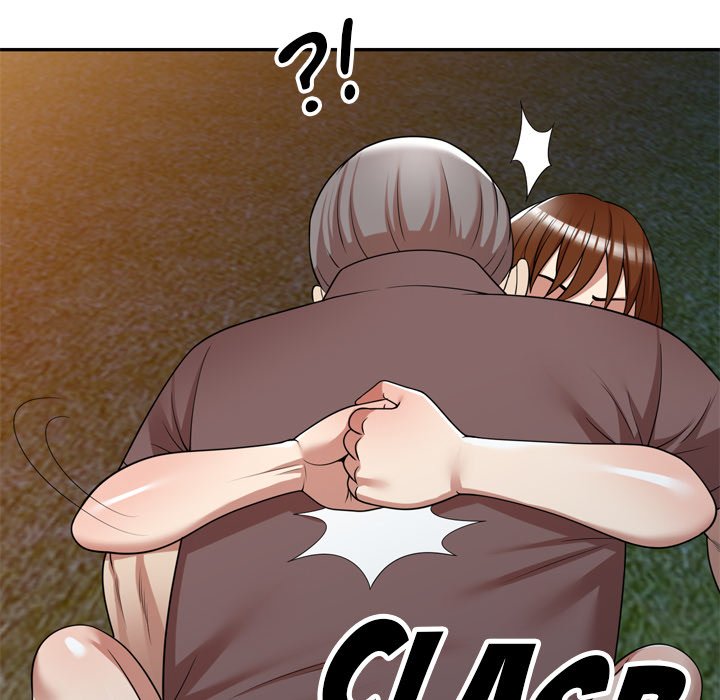 Hottie Hits the Green chapter 12 page 97