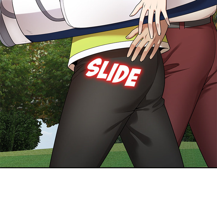 Hottie Hits the Green chapter 2 page 10