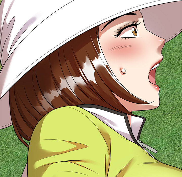 Hottie Hits the Green chapter 2 page 16