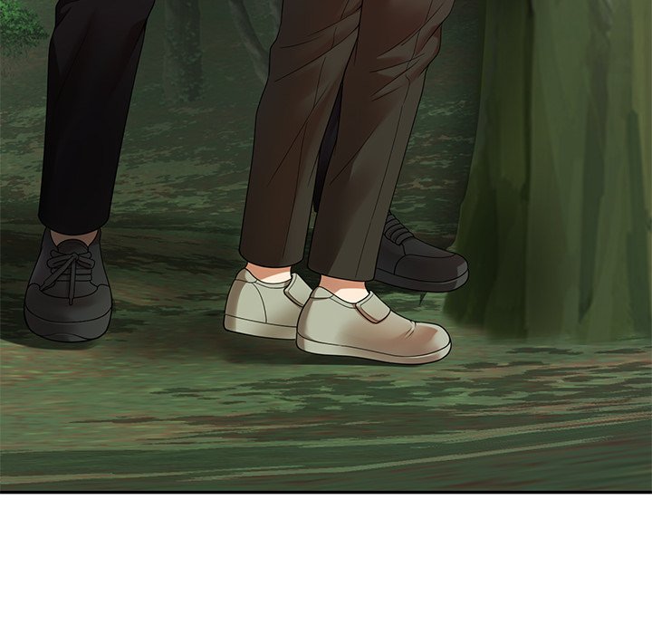 Hottie Hits the Green chapter 4 page 94