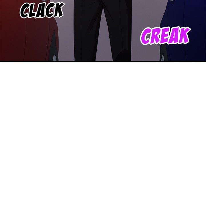 Hottie Hits the Green chapter 4 page 173