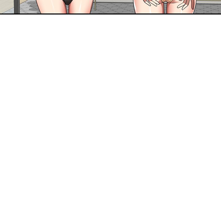 Hottie Hits the Green chapter 8 page 87