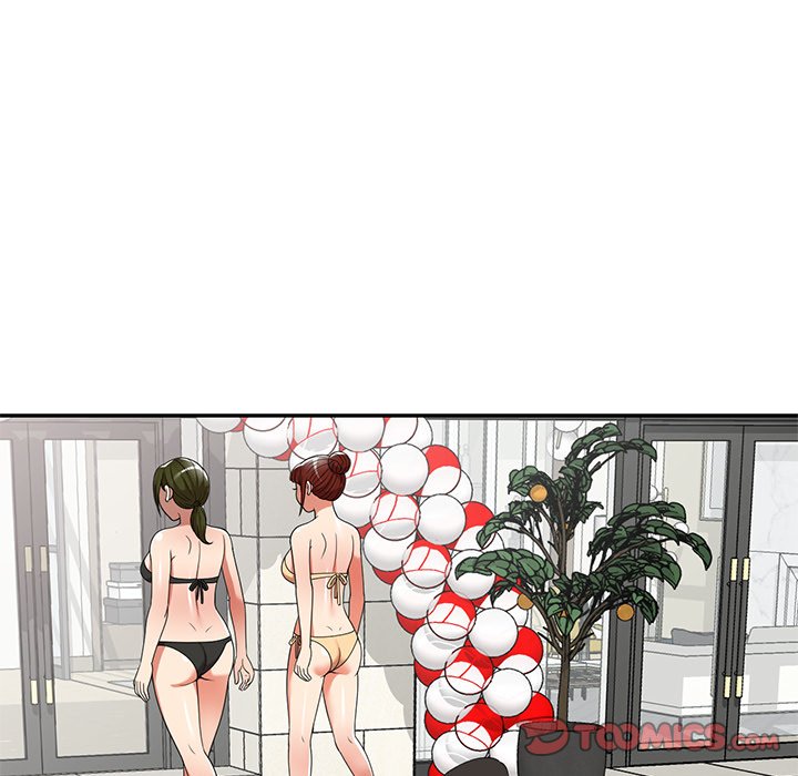 Hottie Hits the Green chapter 8 page 136