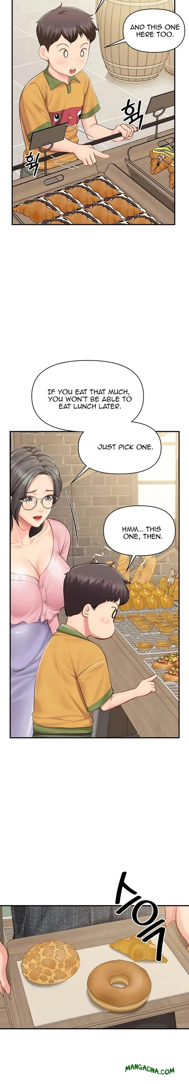 I’m the Only Man on the Military Base chapter 59 page 18