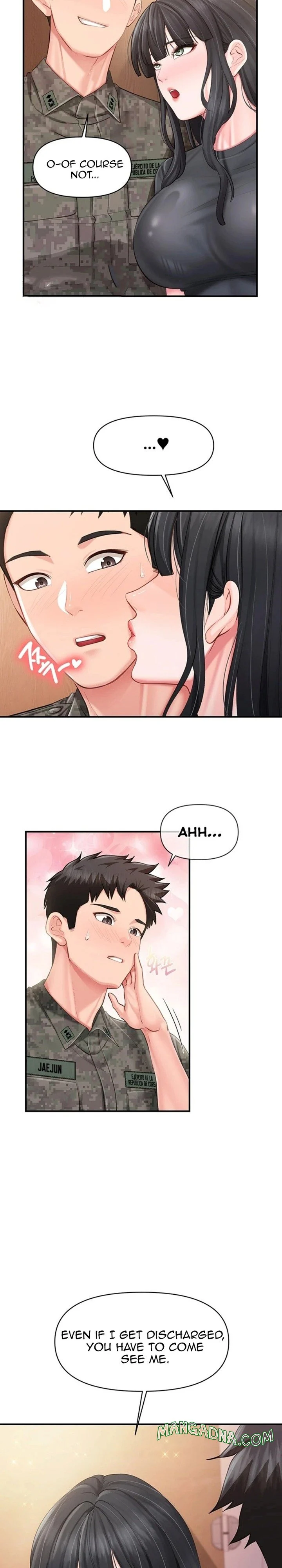 I’m the Only Man on the Military Base chapter 65 page 17