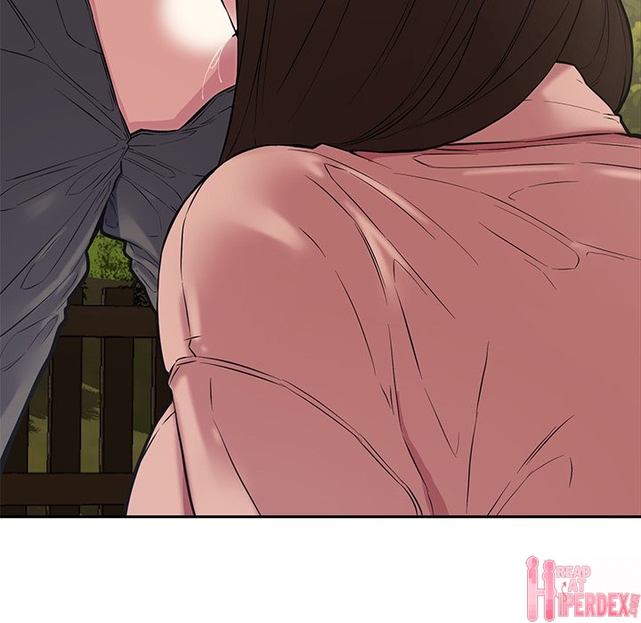 Newlyweds chapter 10 page 23